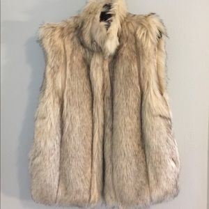 TOPSHOP Tan Faux Fur Vest US 6